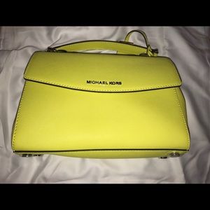 Brand new Michael Kors handbag/shoulder bag!